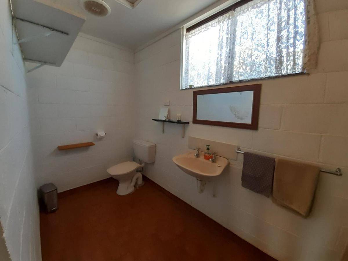 Pelican Point Waterfront Resort Formerly Carnarvon Beach Retreat Extérieur photo