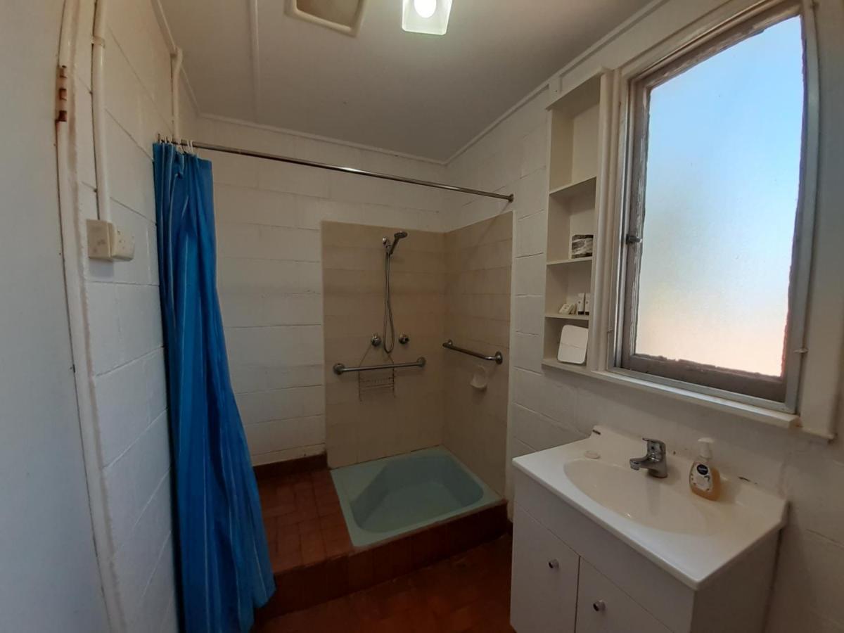 Pelican Point Waterfront Resort Formerly Carnarvon Beach Retreat Extérieur photo