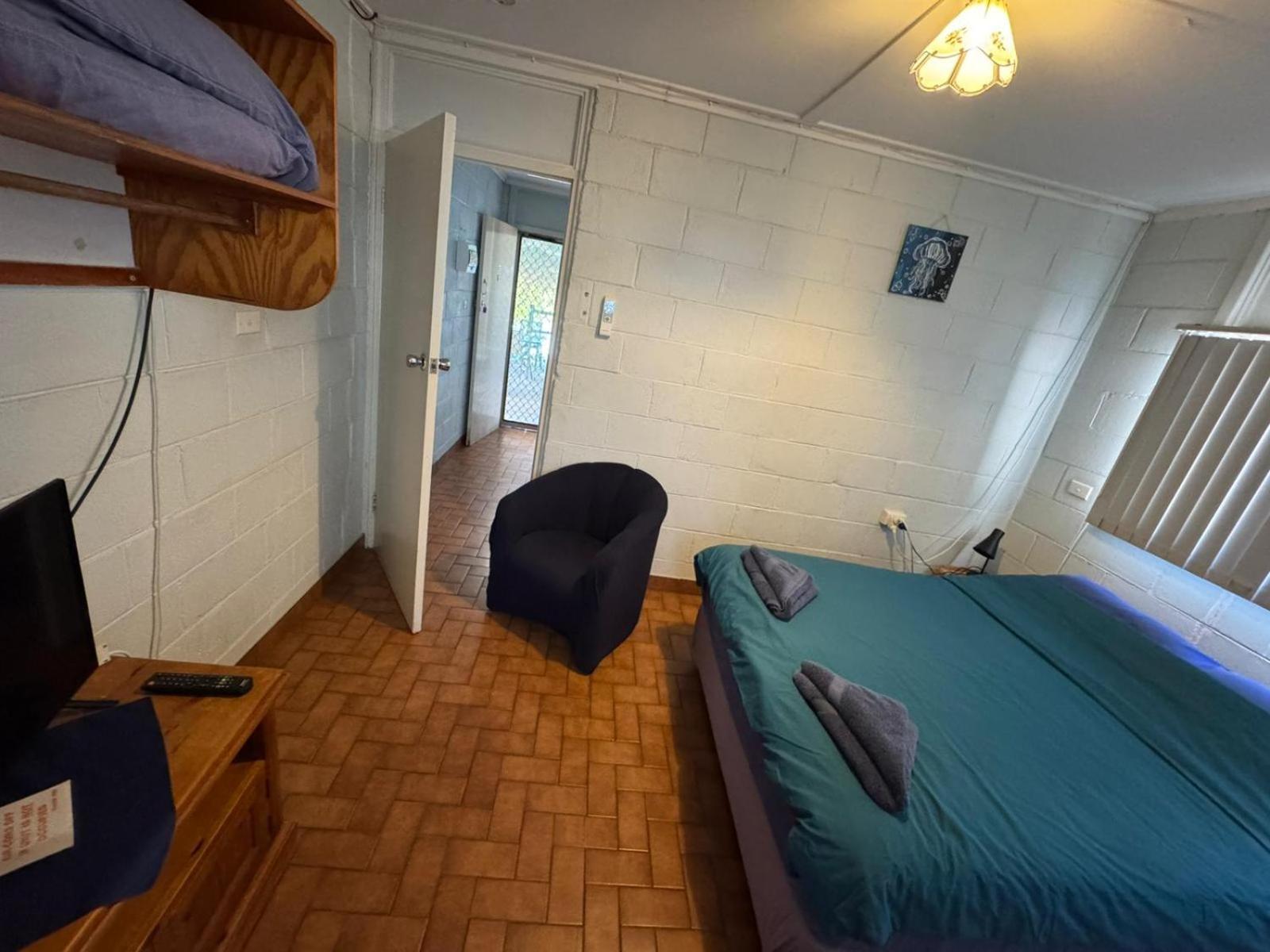 Pelican Point Waterfront Resort Formerly Carnarvon Beach Retreat Extérieur photo