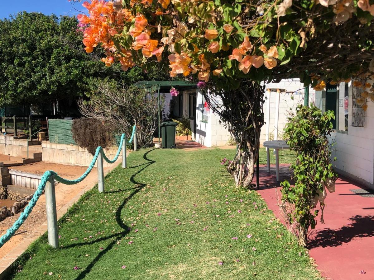 Pelican Point Waterfront Resort Formerly Carnarvon Beach Retreat Extérieur photo